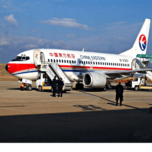 大连空运代理航空快运业稳步发展的原因是什么？